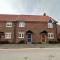 The Sandcastle - Part of the The Bay Filey Holiday Village with pool, gym and direct beach access, pub, restaurant, tennis and meadows walks