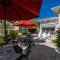 Harbour House at the Inn 303