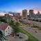 Capitol View DT w Elevator with Free Swim Club Access - أوستن