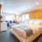 The Leland Lodge