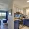 Walk to the Beach Ocean Shores Condo!