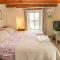 Corner Cottage