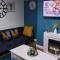 HILLTOP PLACE SUITES , Parkway M1 J33