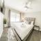 Retreat with Sauna Near ATL Large Backyard with Deck PETS WELCOME - تاكر