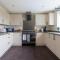 Syster Properties Serviced Accommodation Leicester 5 Bedroom House Glen View - Leicester