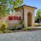 Los Gatos 2br w gym wd ac nr Creek trail SFO-1118