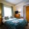 Waverley B & B