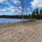 Peaceful holiday apartment with stunning lake view