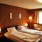 Rooms with Private bathrooms