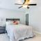 408A The Boardwalk House - Virginia Beach