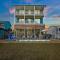 Oak Island Escape with Saltwater Pool, Walk to Beach