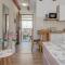 DIVA 2,stylish Old Town studio apartment near beach