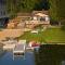 Airport Waterfront Cottage w transportation