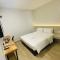 U and Me Hotel KULAI