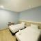 U and Me Hotel KULAI