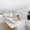 Beautiful Beach House in the Heart of Town