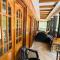Golden Cypress Resort with Pool -Wayanad - Padinjarathara