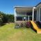 Located between picturesque Lake Illawarra and Windang beach - Windang