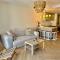 Benalmádena Beach House- Luxe house, prime location near Puerto Marina&Beach