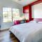Spacious Arizona Getaway with Pool, Pets Welcome!