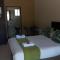 OR Tambo Guest House OR Tambo Guest House