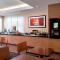 TownePlace Suites by Marriott San Diego Carlsbad / Vista - Vista