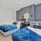 Platinum Grove Modern Flat