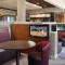 Courtyard by Marriott Raleigh Cary - Cary