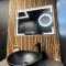 Luxe City Hot Tub: Urban Retreat Luxe City Hot Tub: Urban Retreat