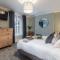 Glanrhyd Townhouse in Central Dolgellau with Parking and Bike Storage