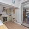 Glanrhyd Townhouse in Central Dolgellau with Parking and Bike Storage