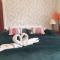 Beautiful Double En-suite Room, separate entrance, Ilford, Central line Gants Hill, free parking - Ilford
