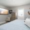 Shells N Sunshine! Getaway Destination Just Minutes from the White Sandy Beaches of Fort Myers! home - Fort Myers Beach