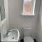 Newly refurbished studio, great location 8 studios - 诺丁汉