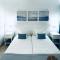 Relaxing upper floor Apartment- exclusive complex.