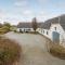 7 Bedroom Stunning Home In Outrup - Ovtrup