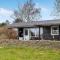 2 Bedroom Beautiful Home In Bogø By - Bogø By