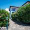 Big house with a huge garden and barbecue area! - 弗洛伊塔