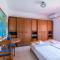 Big house with a huge garden and barbecue area! - 弗洛伊塔