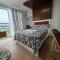 2 BR Loop Tower 1524