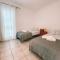 Pasito Blanco Holiday Home - Casa Yairan