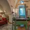 Casa Vacanze “House on the Left”