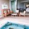 Luxury beachfront villa with private pool - Jolly's Rock - Calodyne