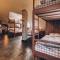 Q PODGORICA Beds,Rooms and more