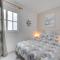 100m to a beach Spacious apartm