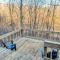 Tucky Cabin - Riverfront Getaway - Fentress McMahan