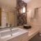 Shu Guang International Hotel