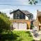 Walnut Flats-F4, 2-Bedroom with Ensuite - Parking, Netflix, WIFI - Close to Oxford, Bicester & Blenheim Palace - Kidlington