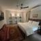 Date Palm Inn