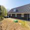 Holiday Home Nadica - 500m to the inlet by Interhome